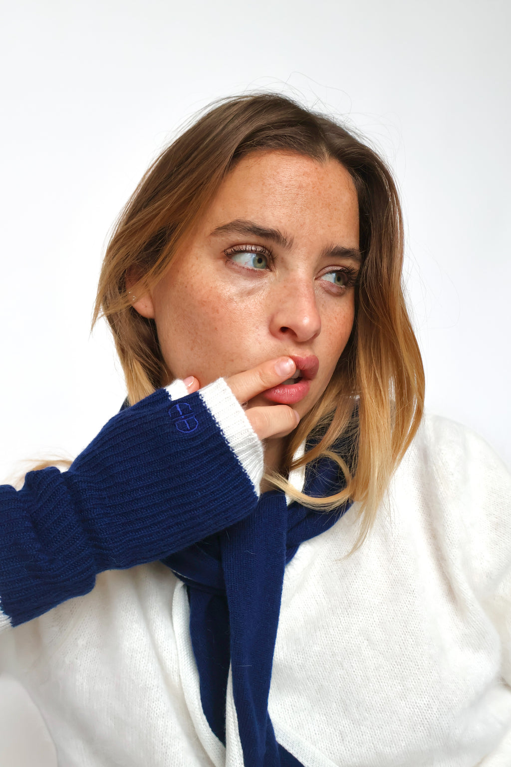 Cashmere mittens