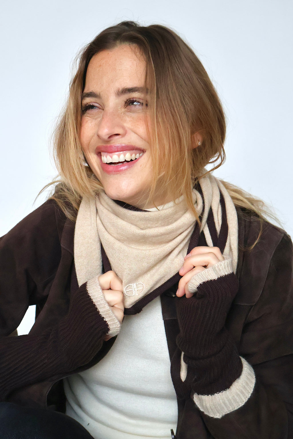 Cashmere scarf